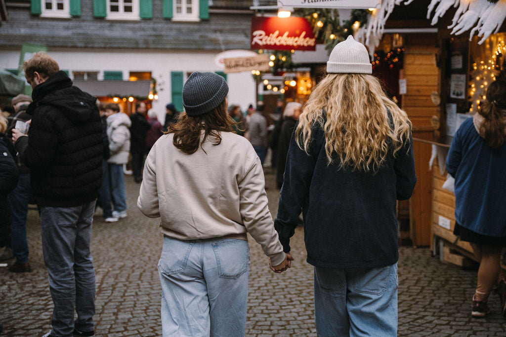 Neue Essentials & Kids-Kleidung
