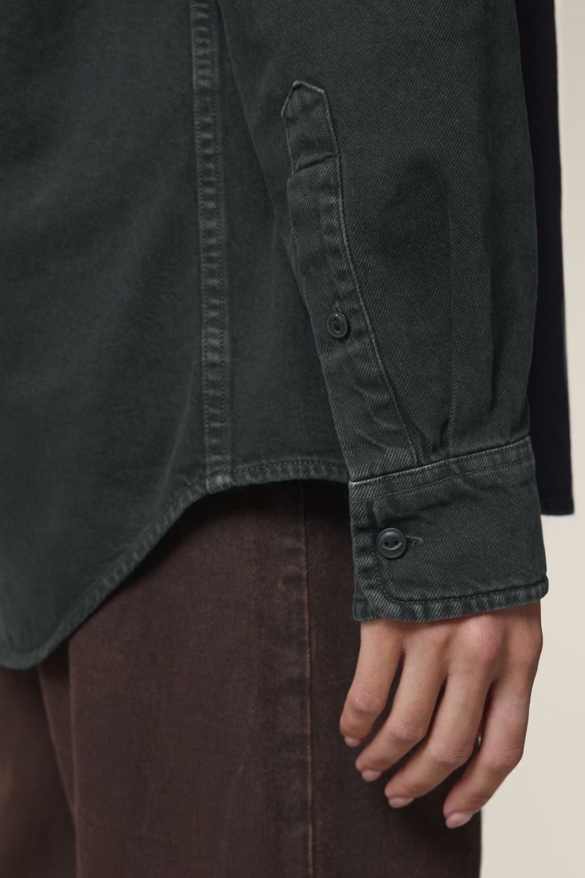 #Farbe_Washed Black