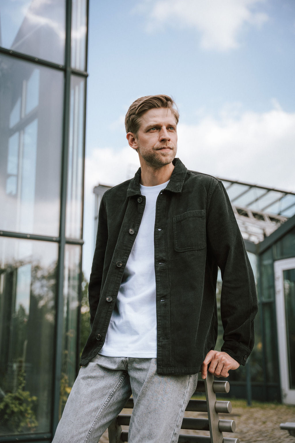 Kord-Hemdjacke "Black"