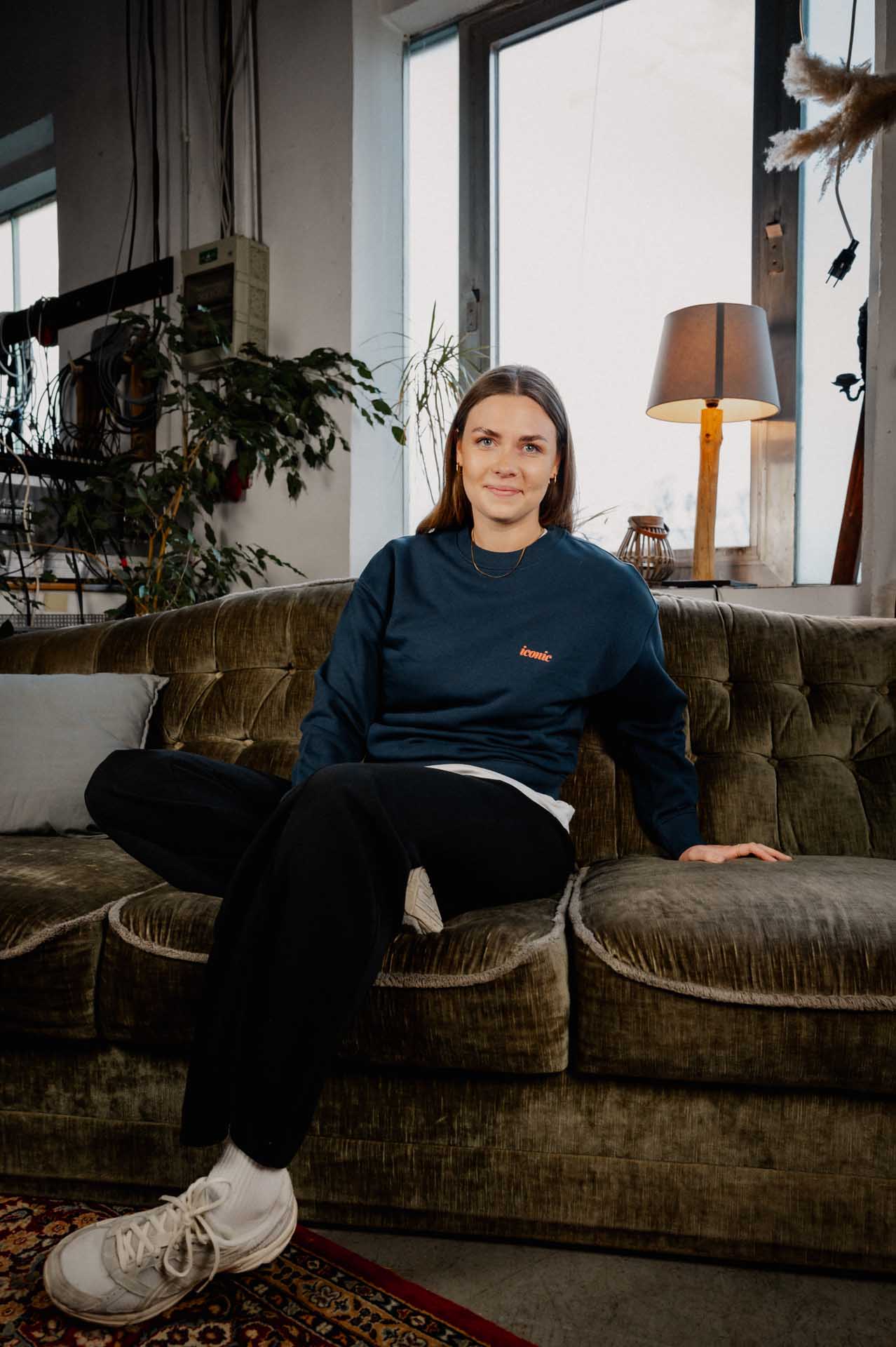 Oversize-Sweater "Navy Blue" - Iconic