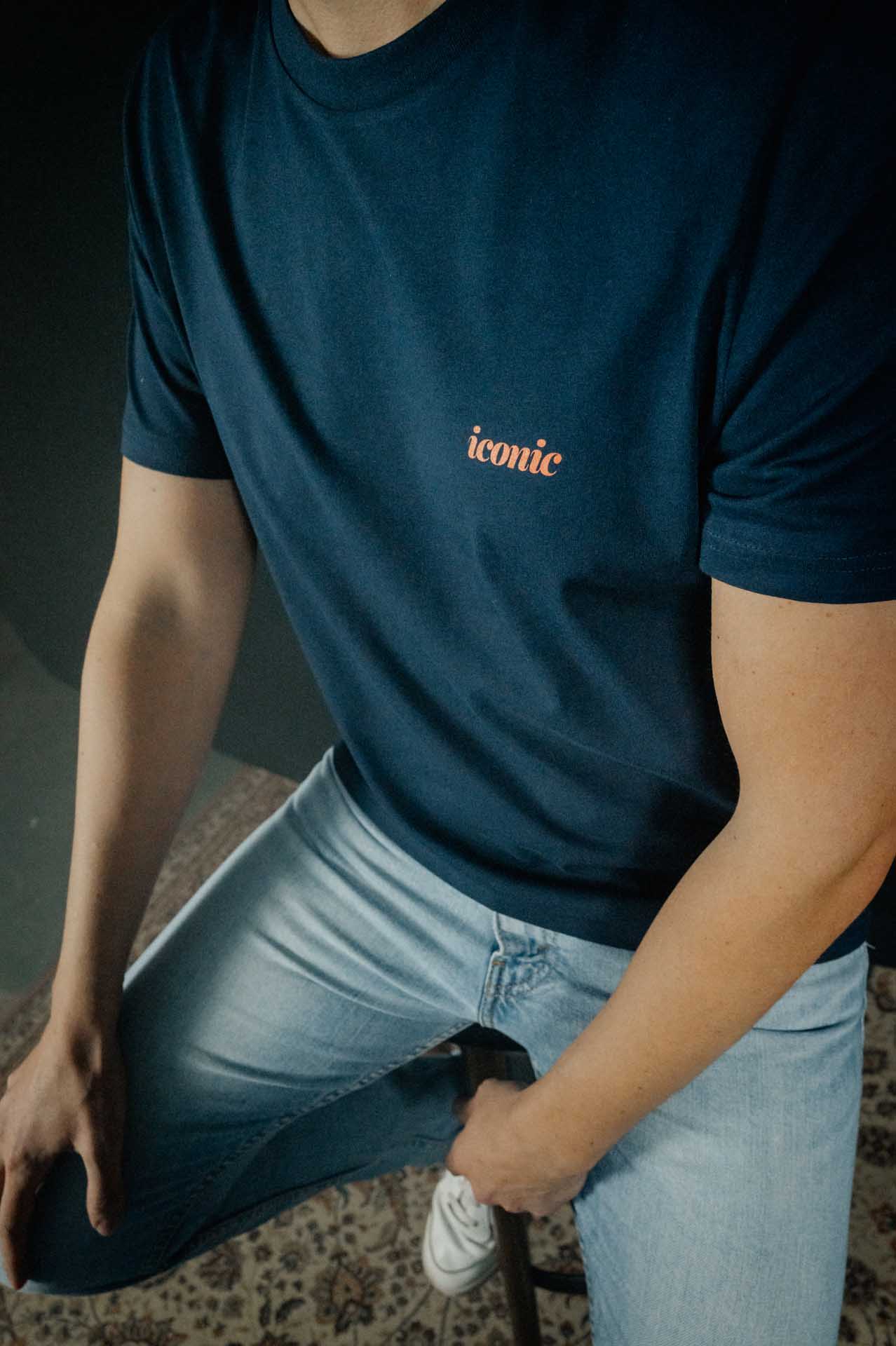 Classic-Shirt "Navy Blue" - Iconic