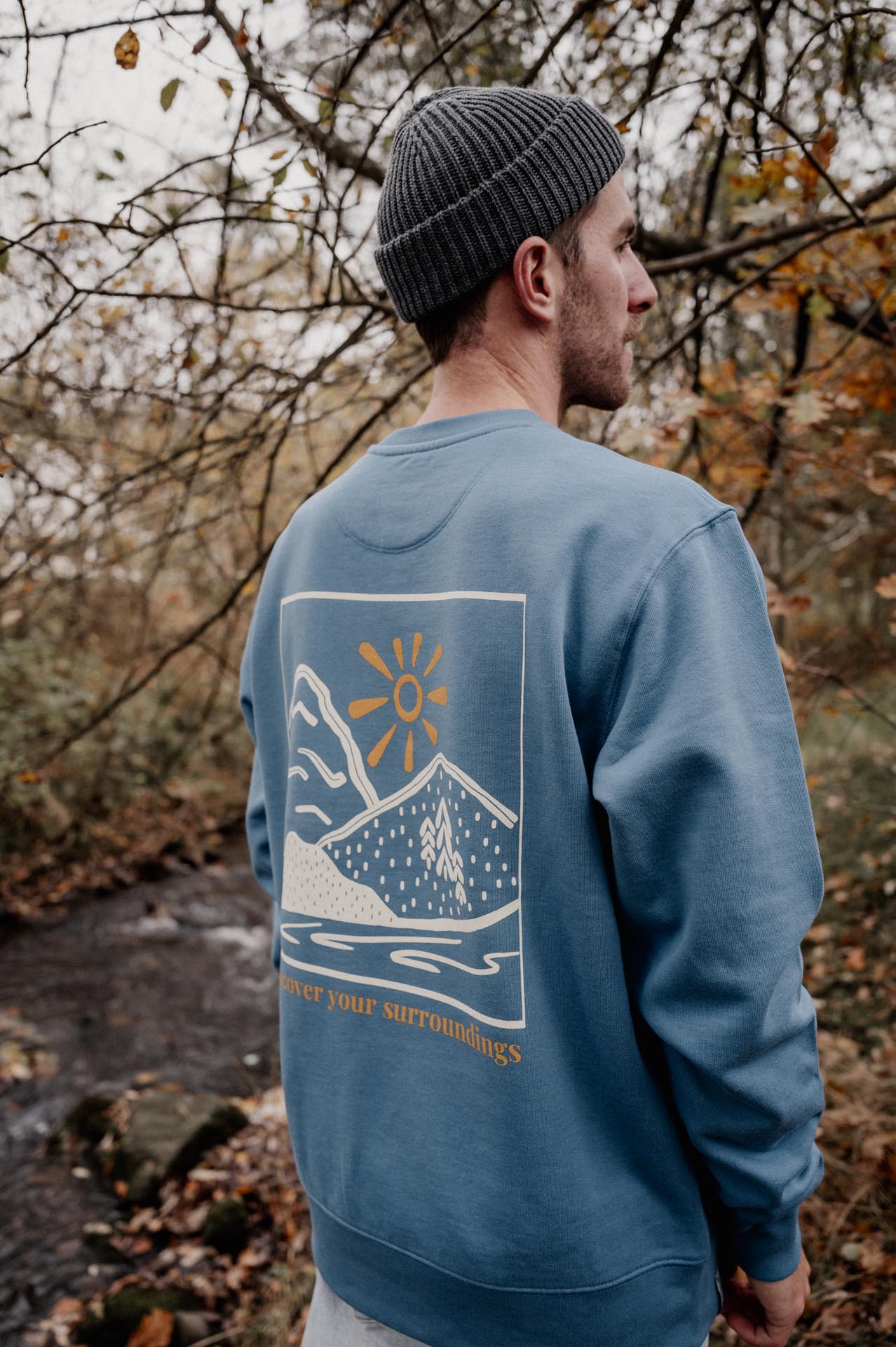 Discover-Sweater