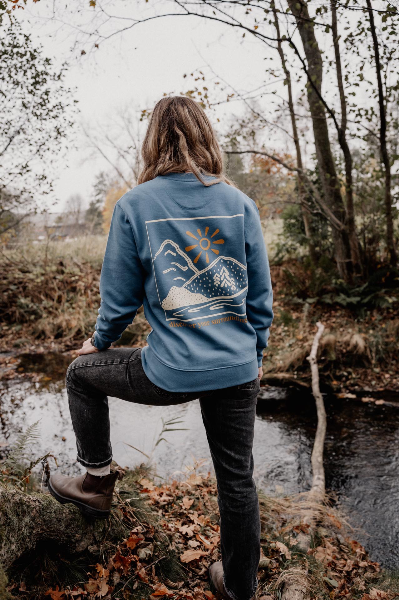 Discover-Sweater