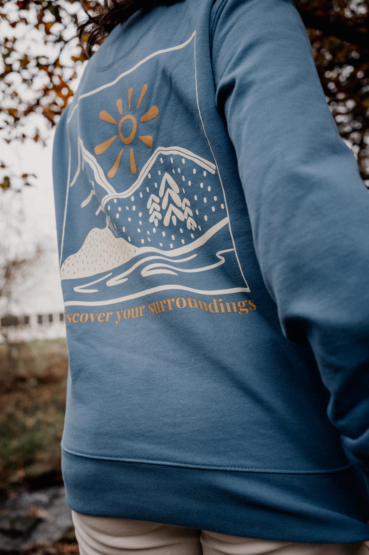 Discover-Sweater