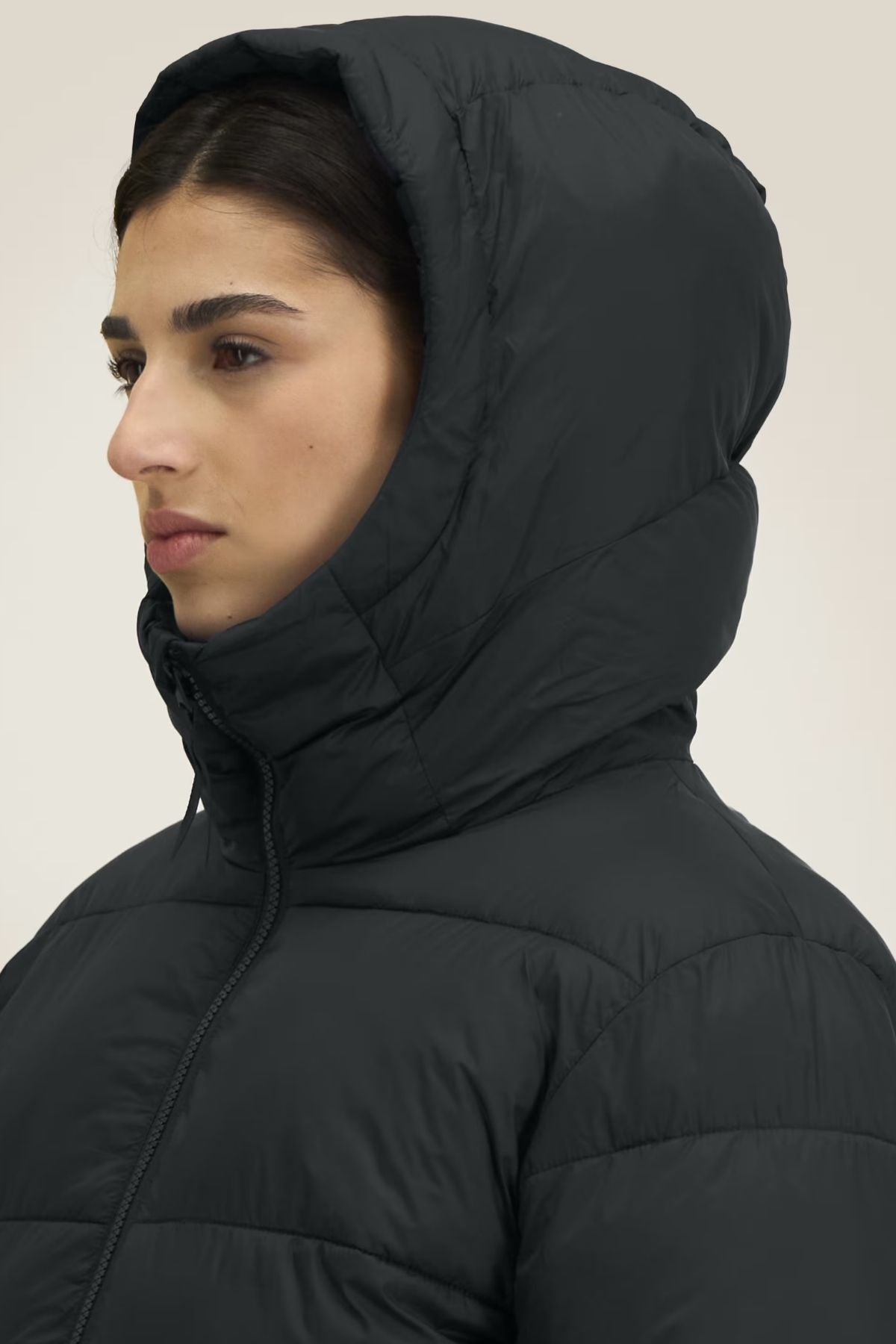 #Farbe_Black