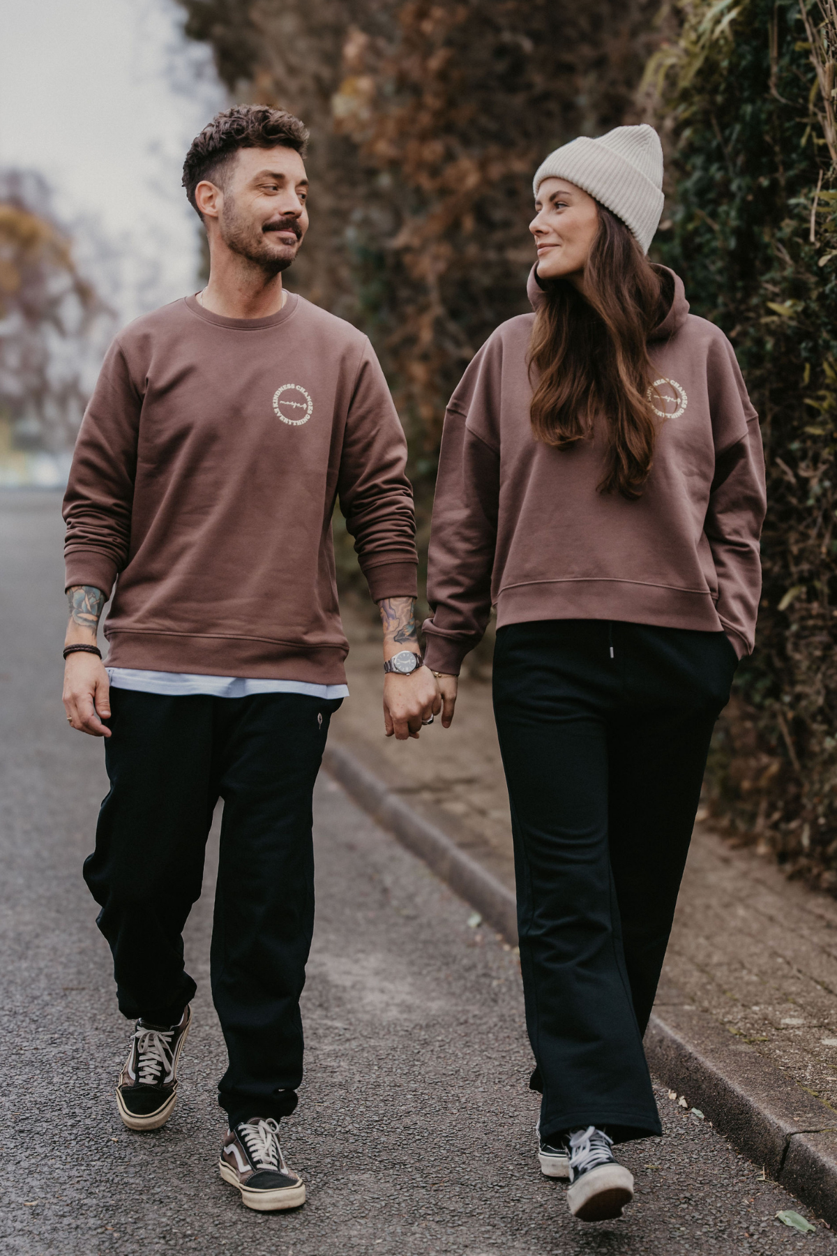 Partner-Set "Mocha" (Damen Hoodie Oversize + Unisex Sweater)